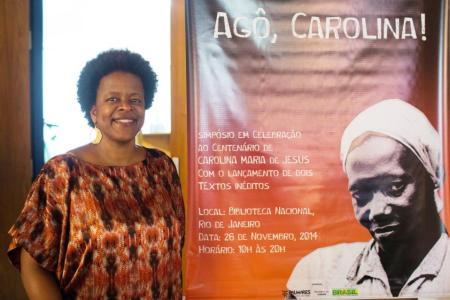 Dr. CostaSantos at the National Library Foundation in 2014